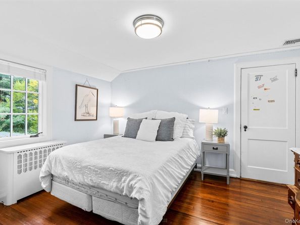 417 Wynnewood Road, Pelham NY 10803