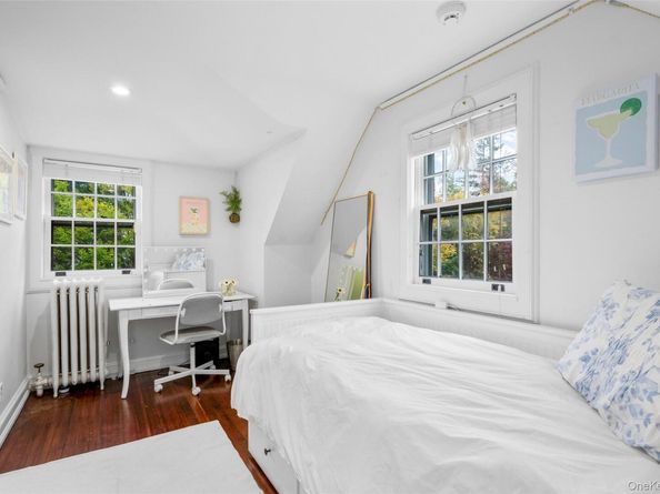 417 Wynnewood Road, Pelham NY 10803