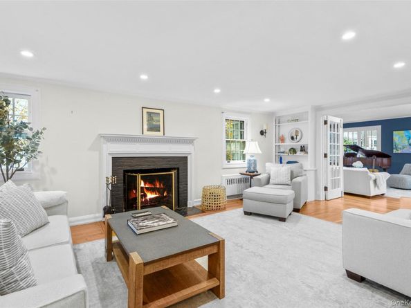 417 Wynnewood Road, Pelham NY 10803