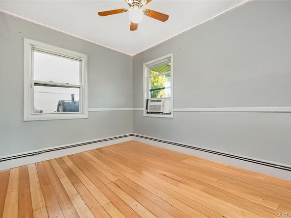 58 Albatross Road, Levittown NY 11756