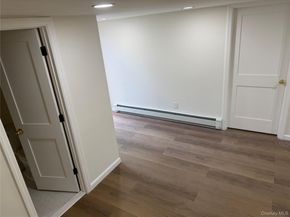 2 Arbor Gate, Old Bethpage NY 11804