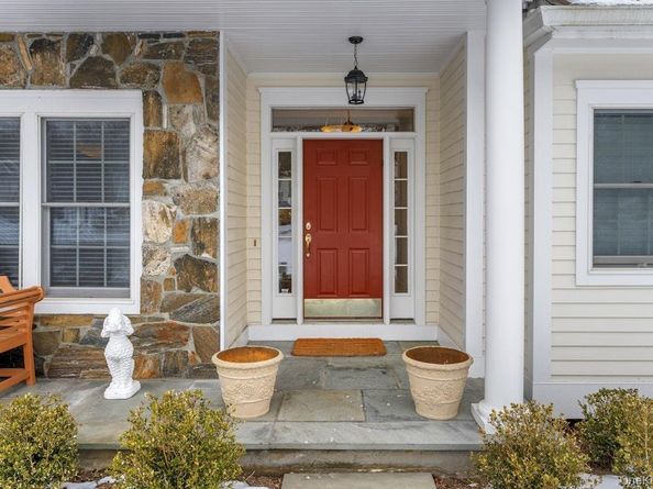 22 Birdsall Farm Drive, Armonk NY 10504