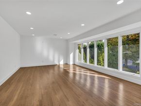 63 Woodland Lane, Smithtown NY 11787