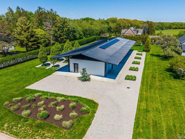 4630 Youngs Avenue, Southold NY 11971