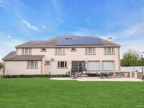 108 Fig Drive, Dix Hills NY 11746