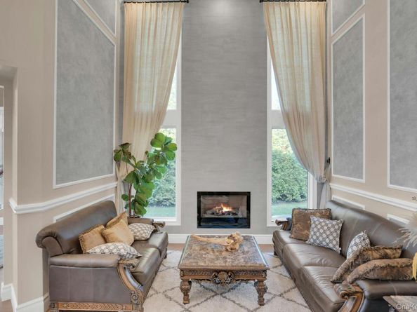 108 Fig Drive, Dix Hills NY 11746