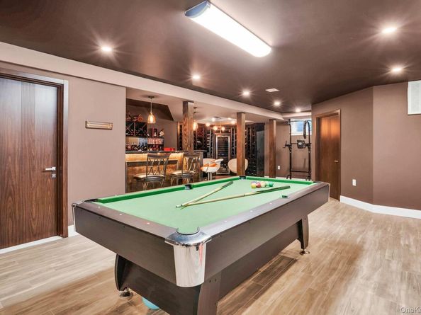 108 Fig Drive, Dix Hills NY 11746