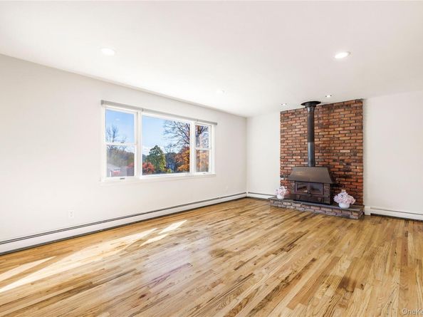 610 Granite Springs Road, Yorktown Heights NY 10598