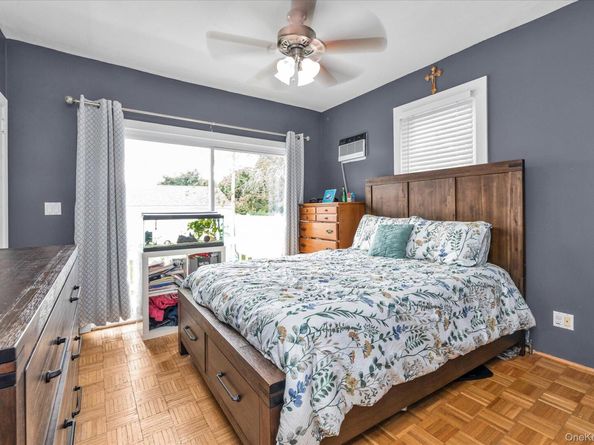 1894 Commonwealth Avenue, Merrick NY 11566