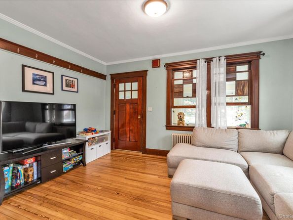 1894 Commonwealth Avenue, Merrick NY 11566