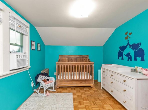 1894 Commonwealth Avenue, Merrick NY 11566