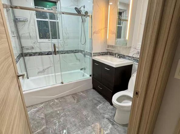 31-12 38th Avenue 3B, Long Island City NY 11101