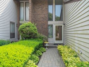 55 Maple Run Drive, Jericho NY 11753