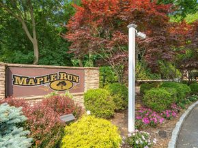 55 Maple Run Drive, Jericho NY 11753