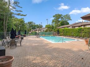 55 Maple Run Drive, Jericho NY 11753