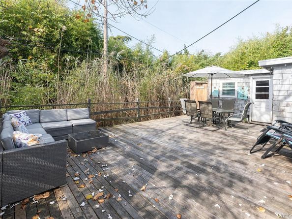 510 Bayberry Walk, Ocean Beach NY 11770