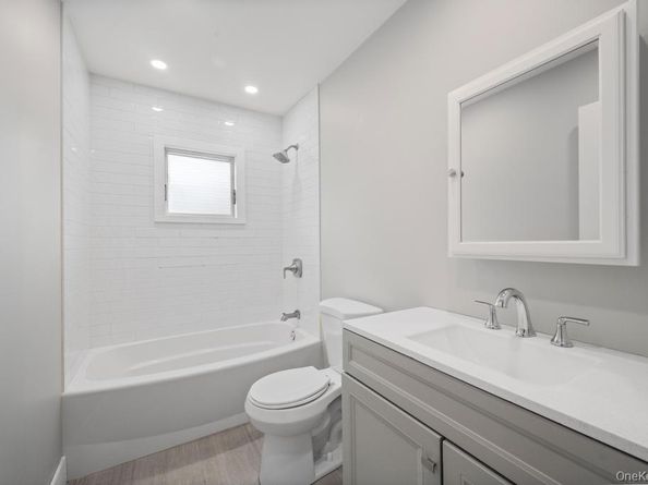 732 Woodside Drive, Wantagh NY 11793