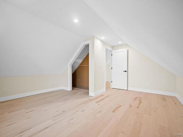 732 Woodside Drive, Wantagh NY 11793