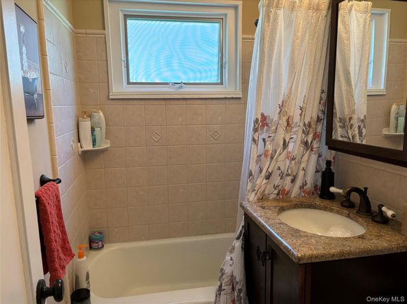 41 Lawrence Drive A, White Plains NY 10603