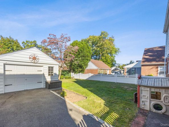 163 Herman Boulevard, Franklin Square NY 11010
