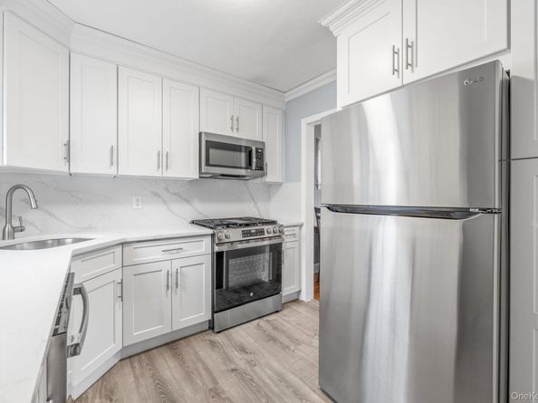 163 Herman Boulevard, Franklin Square NY 11010