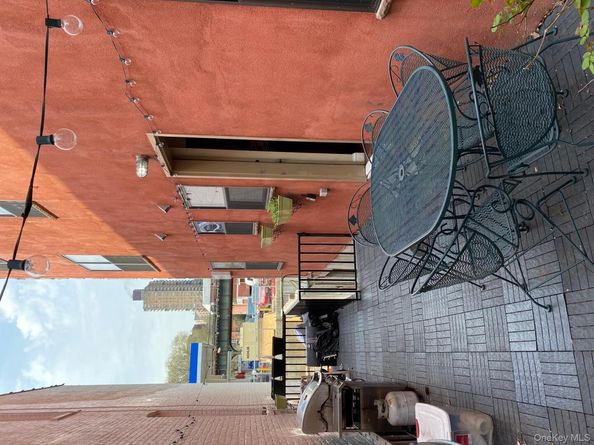 190 W 239th Street, Bronx NY 10463