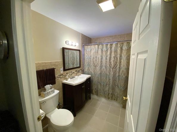 190 W 239th Street, Bronx NY 10463