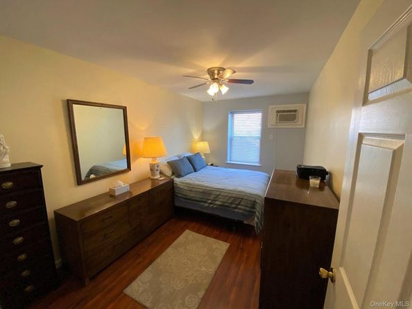 190 W 239th Street, Bronx NY 10463