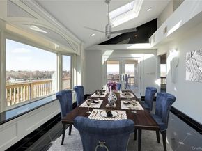 8 September Lane, Glen Cove NY 11542