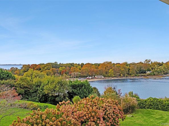 8 September Lane, Glen Cove NY 11542