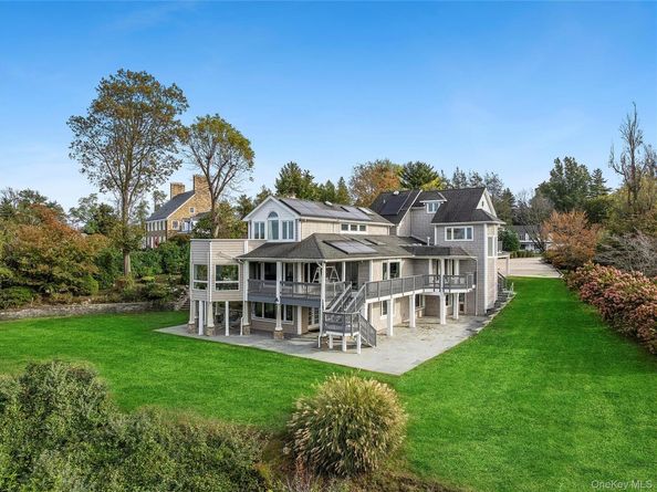 8 September Lane, Glen Cove NY 11542