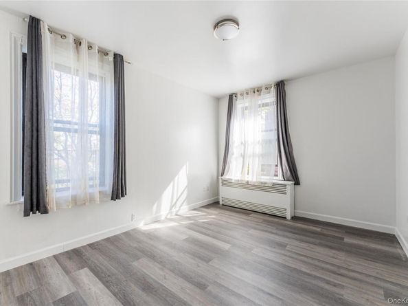 136-05 Sanford Avenue 6S, Flushing NY 11355