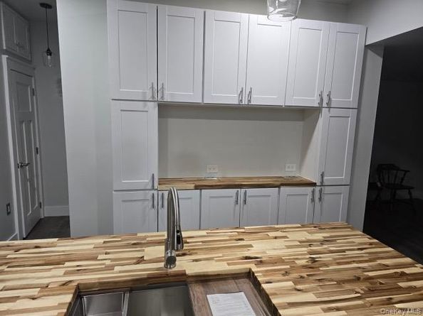 1003 Sackett Avenue, Bronx NY 10462