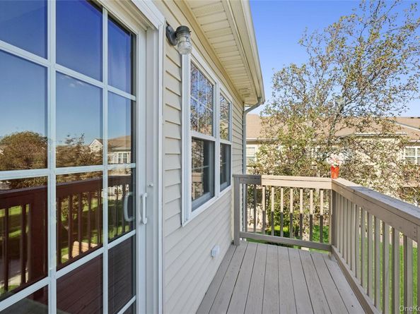 1228 Willow Lane, Valley Stream NY 11580