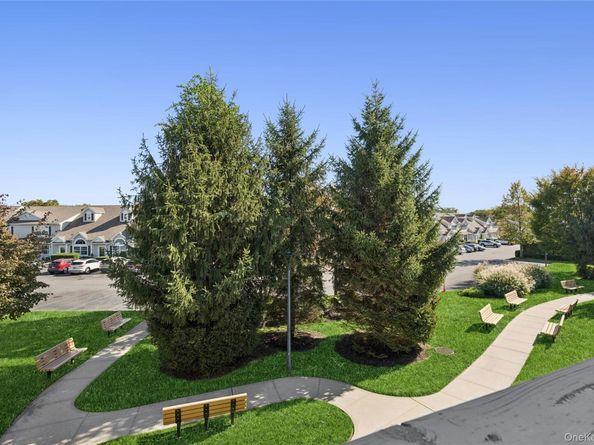 1228 Willow Lane, Valley Stream NY 11580