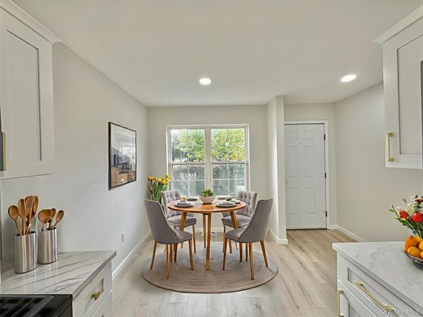 19 Broadlawn Drive 19, Central Islip NY 11722