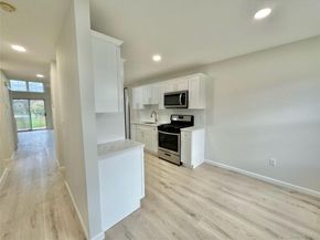 19 Broadlawn Drive 19, Central Islip NY 11722