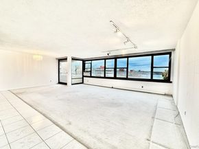 162-40 9 Avenue 7A, Beechhurst NY 11357