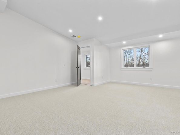 21 Pheasant Drive, Armonk NY 10504