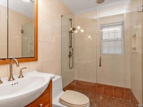 1006 N 7th Street, New Hyde Park NY 11040