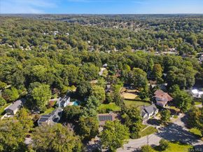 8 Harvard Lane, Hastings-on-Hudson NY 10706