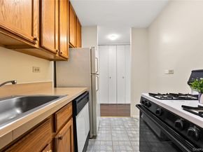 175-20 Wexford Terrace 7D, Jamaica Estates NY 11432