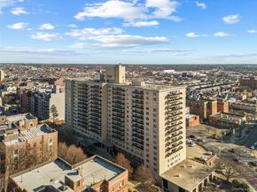 175-20 Wexford Terrace 7D, Jamaica Estates NY 11432