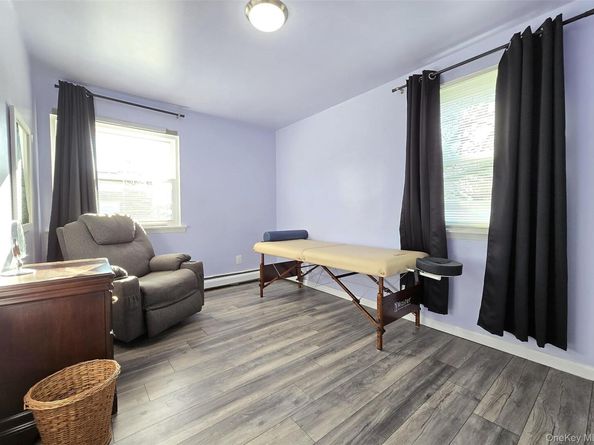 24 Quail Run, Massapequa NY 11758