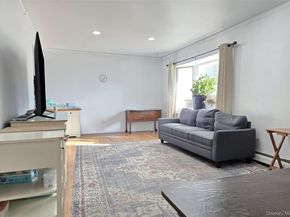 24 Quail Run, Massapequa NY 11758