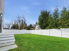 5 Ketcham Place, Melville NY 11747