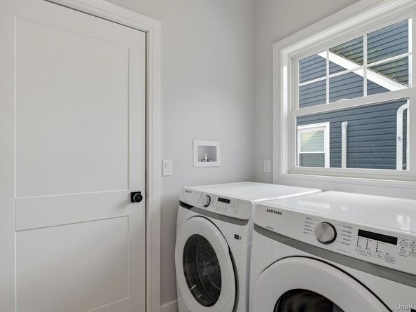 5 Ketcham Place, Melville NY 11747