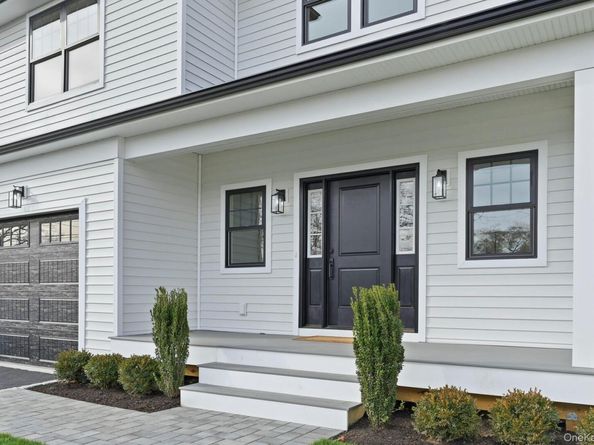 5 Ketcham Place, Melville NY 11747