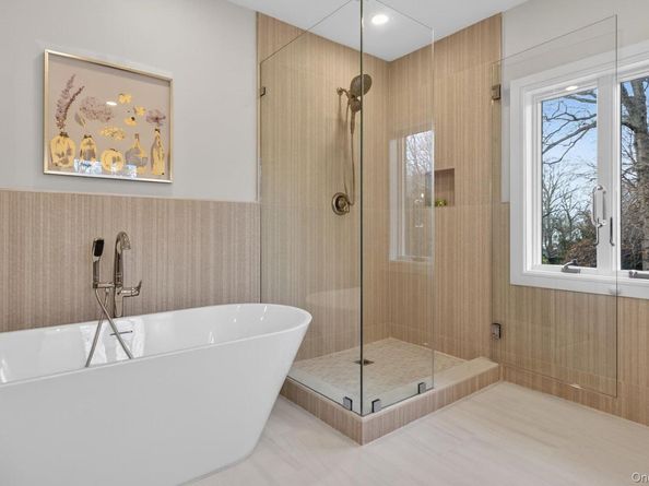 369 Vanderbilt Parkway, Dix Hills NY 11746