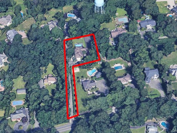 369 Vanderbilt Parkway, Dix Hills NY 11746